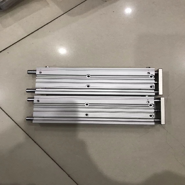 SMC导向台式气缸MGF63-30-M9BWL