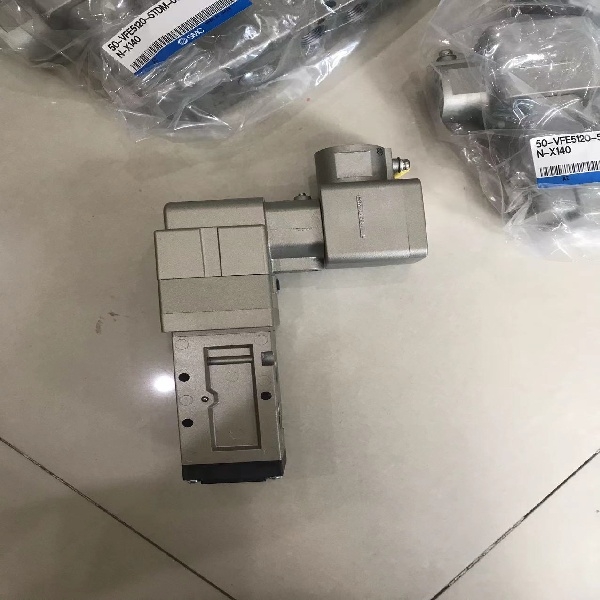 SMC隔板Y300T-D