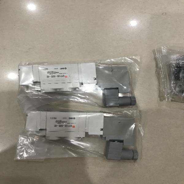 SMC直动式三通电磁阀VT307-6G1-01