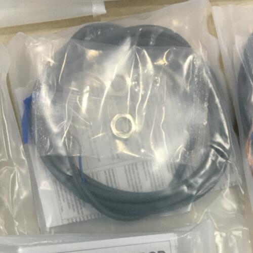 介绍欧姆龙E2E-X4MD1-M1G OMS接近开关
