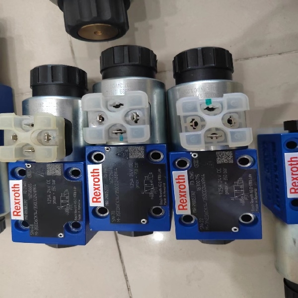 Rexroth比例方向阀R901102722 HED8OA-2X/350K14AS