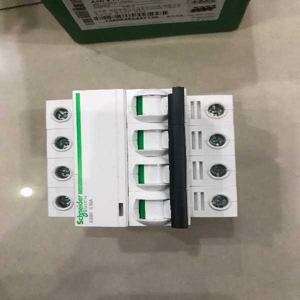 施耐德交流接触器CL1N0901