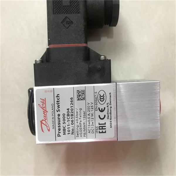 DANFOSS蒸气用电磁阀032U380431