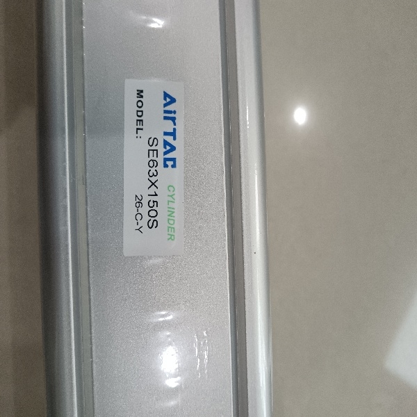 亚德客带导杆气缸TACQ20X10S材质说明