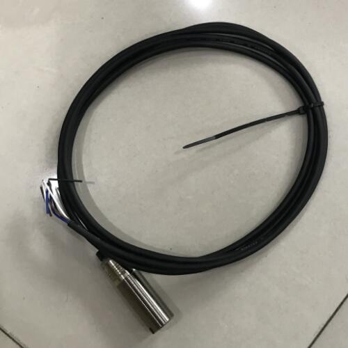 P+F传感器 带反射板OBR4000-18GM60-E4-1C型号