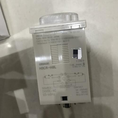 OMRON欧姆龙固态定时器H3CR-H8L AC/DC24型号