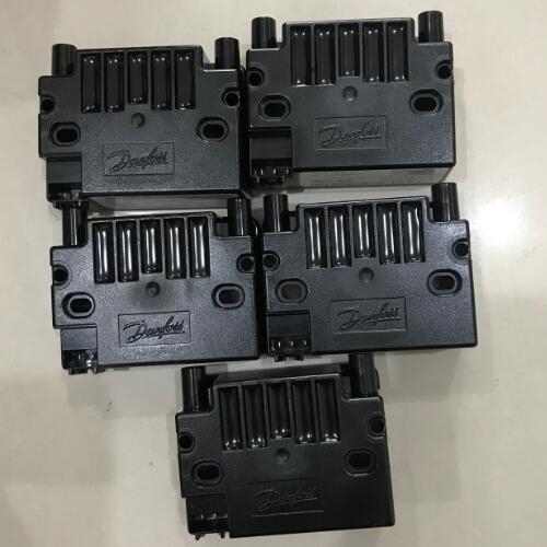 080G0310丹佛斯可编程控制器使用介质