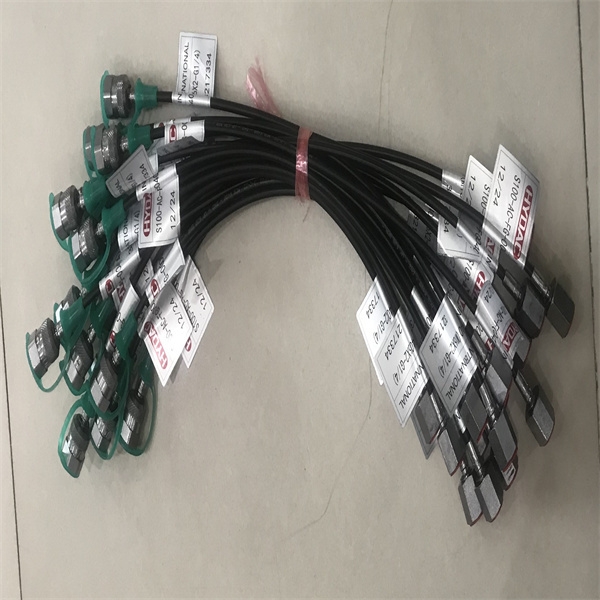 德国HYDAC贺德克测压软管SAF20M12T330A-S13