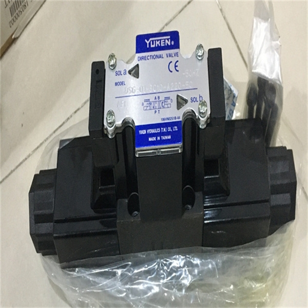 YUEKN电磁换向阀DSG-03-2B2A-D24-C-N1-50