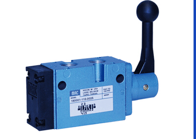 1598260019143214.jpg 1800四通阀.jpg