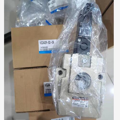 3通电磁阀 先导式座阀 实物.jpg