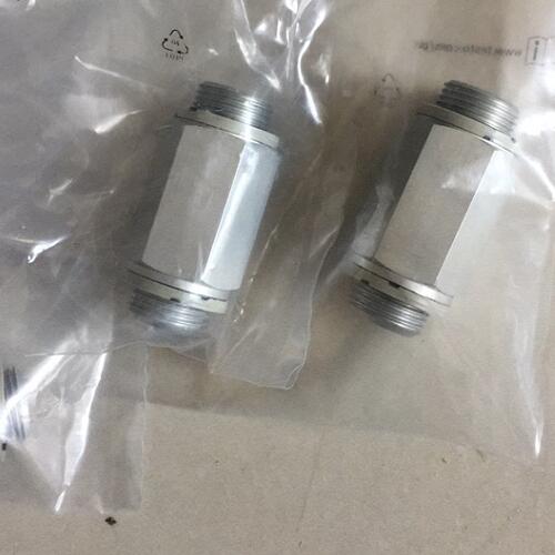 单向阀 实物.jpg