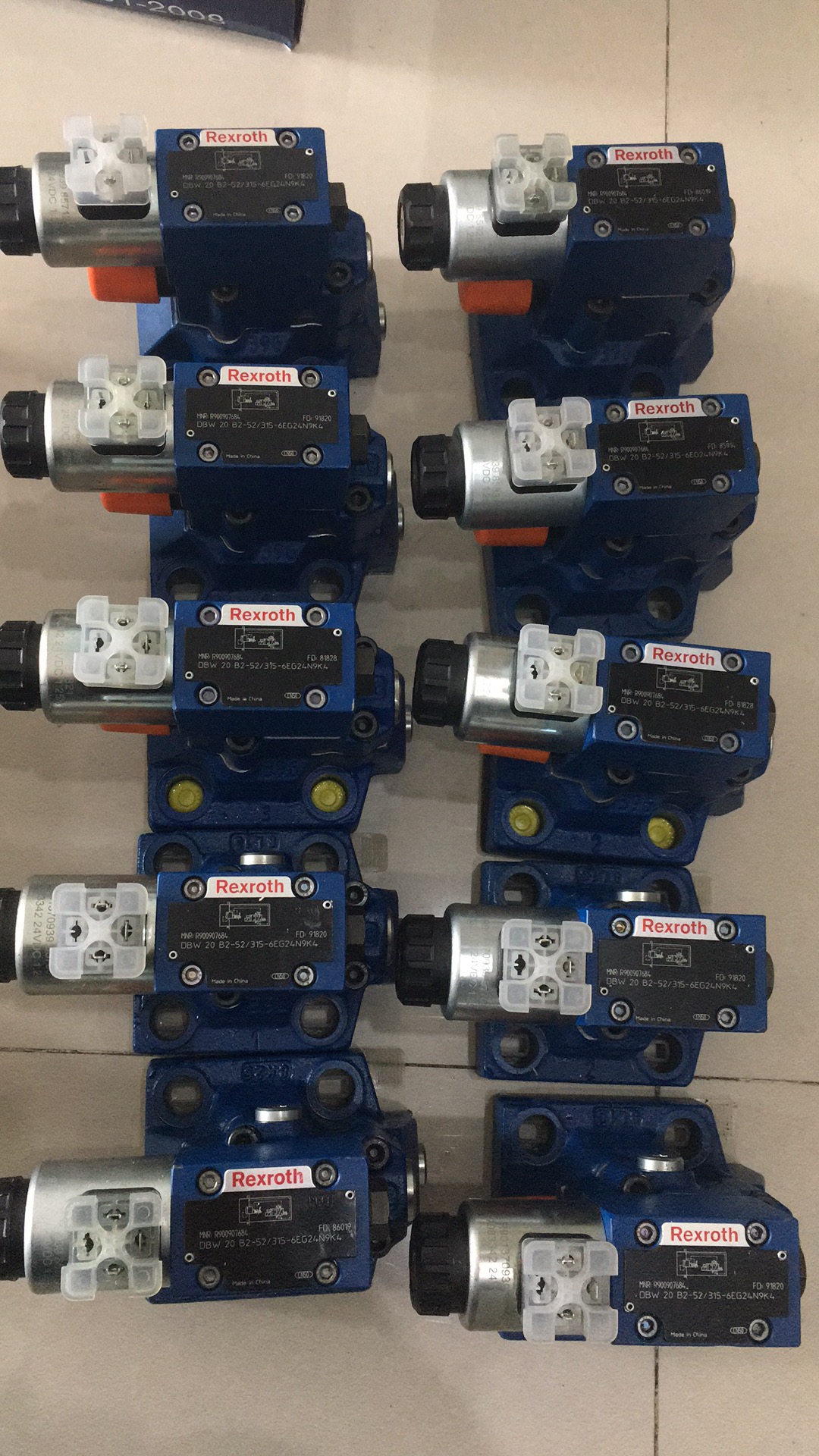 1635580593104465.jpg R900907684.jpg