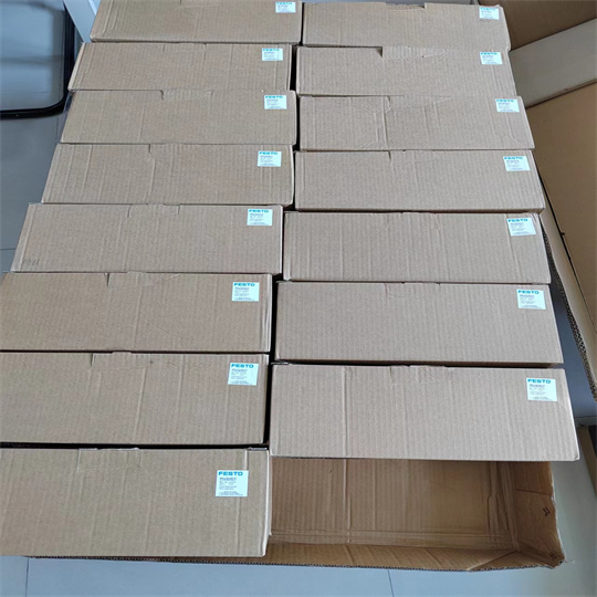 MS6-LFR-AGD-D7-E-R-M-WB-EX4-Z  526490  (1).jpg