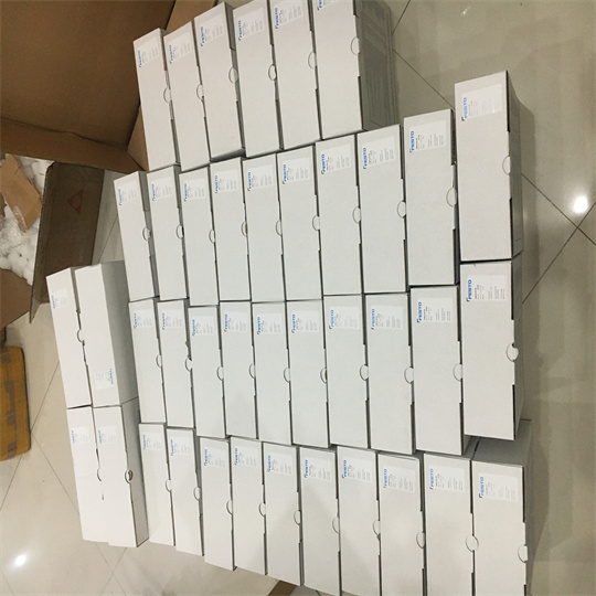 CPE24-M1H-5.3E-3.8 170267 .. (2).jpg