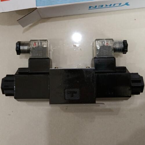 DSG-01-3C4-D24-N1-51T 1.jpg