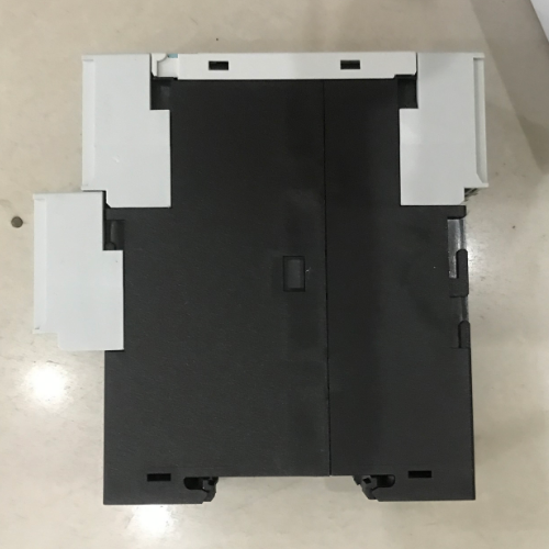 3UG4614-1BR20 1.jpg